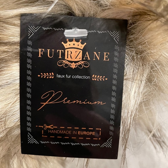 Faux Fur Ear Flap Beanie - Picture 4 of 5